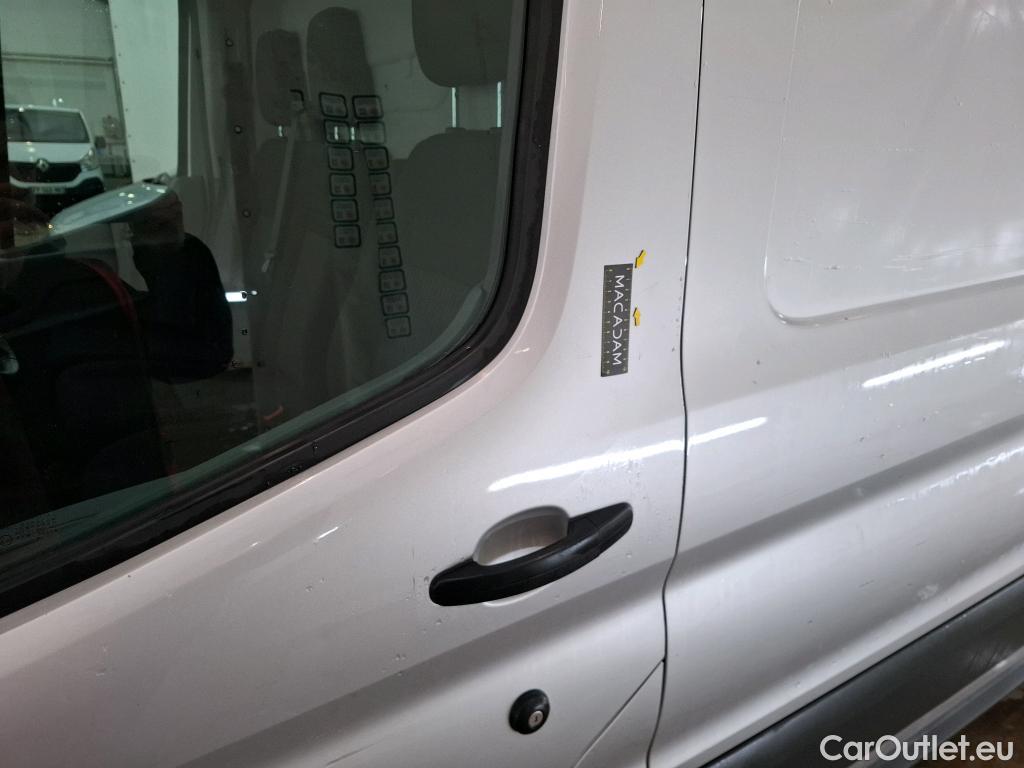  Ford  Transit  Fourgon 350 L4 Trend 2.0 TDCi 130CV BVM6 E6 #25