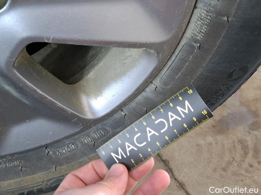  Dacia  Duster  I Lauréate Plus 4x4 1.5 dCi 110CV BVM6 E6 / TRANSFO VP VF
 #52