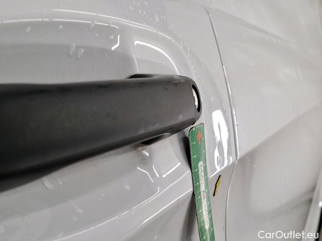  Mercedes  Vito MERCEDES-BENZ  Long / 2020 / 4P / Fourgon tôlé e- 60KWH Long #27