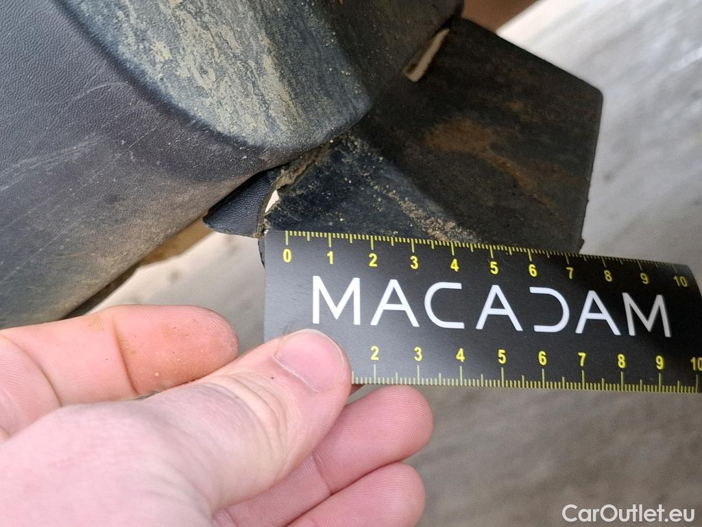  Dacia  Duster  I Lauréate Plus 4x4 1.5 dCi 110CV BVM6 E6 / TRANSFO VP VF
 #71