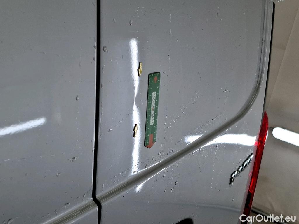  Mercedes  Vito MERCEDES-BENZ  Compact / 2020 / 4P / Fourgon tôlé 114 CDI Compact Select traction #8