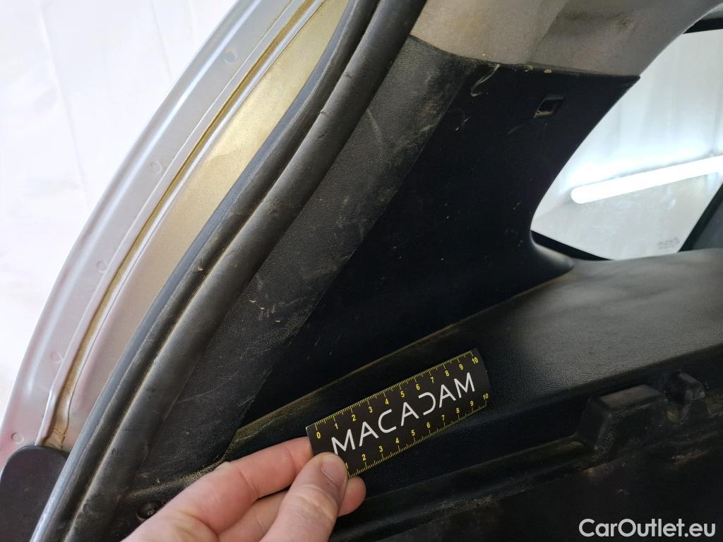  Dacia  Duster  I Lauréate Plus 4x4 1.5 dCi 110CV BVM6 E6 / TRANSFO VP VF
 #75