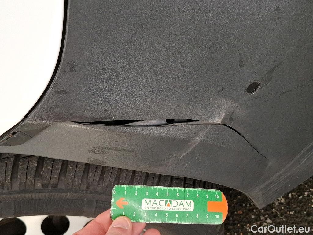  Mercedes  Vito MERCEDES-BENZ  Long / 2020 / 4P / Fourgon tôlé e- 60KWH Long #10