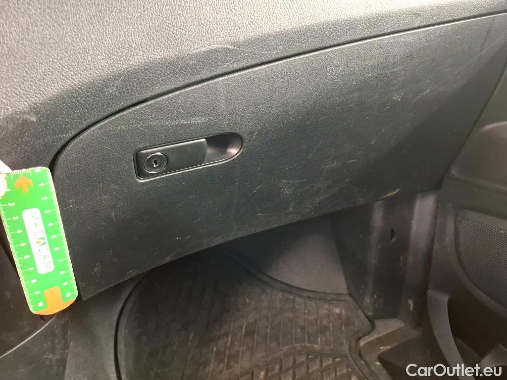  Mercedes  Vito MERCEDES-BENZ  Long / 2020 / 4P / Fourgon tôlé e- 60KWH Long #41