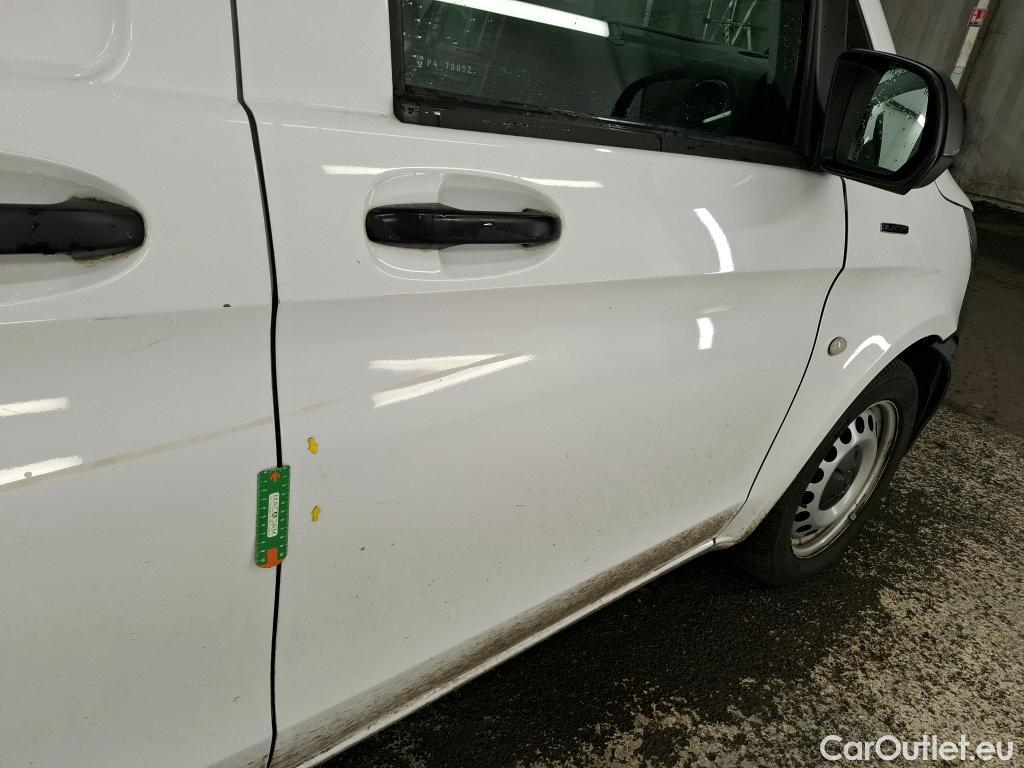  Mercedes  Vito MERCEDES-BENZ  Long / 2020 / 4P / Fourgon tôlé e- 60KWH Long #46