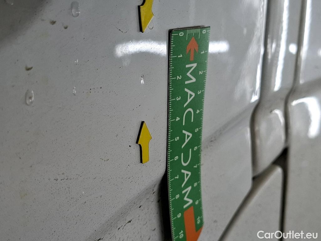  Renault  Master RENAULT  / 2019 / 4P / Fourgon tôlé FG Tr GCF F3300 L1H1 Blue dCi 135 #33