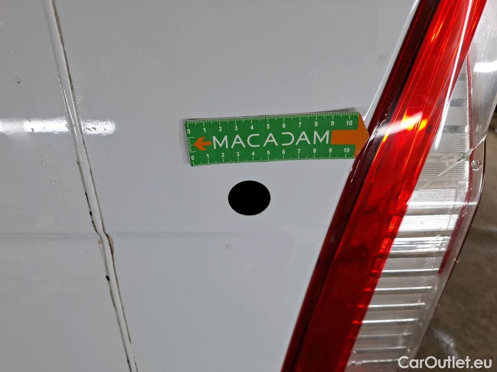  Renault  Master  III Fourgon L2H2 3 5 Grand Confort dCi 130CV BVM6 E6 #41