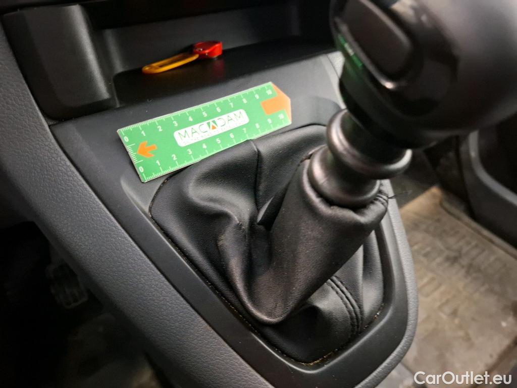  Peugeot  Expert  Fourgon Premium L2 2.0 HDi 150CV BVM6 E6dT #11