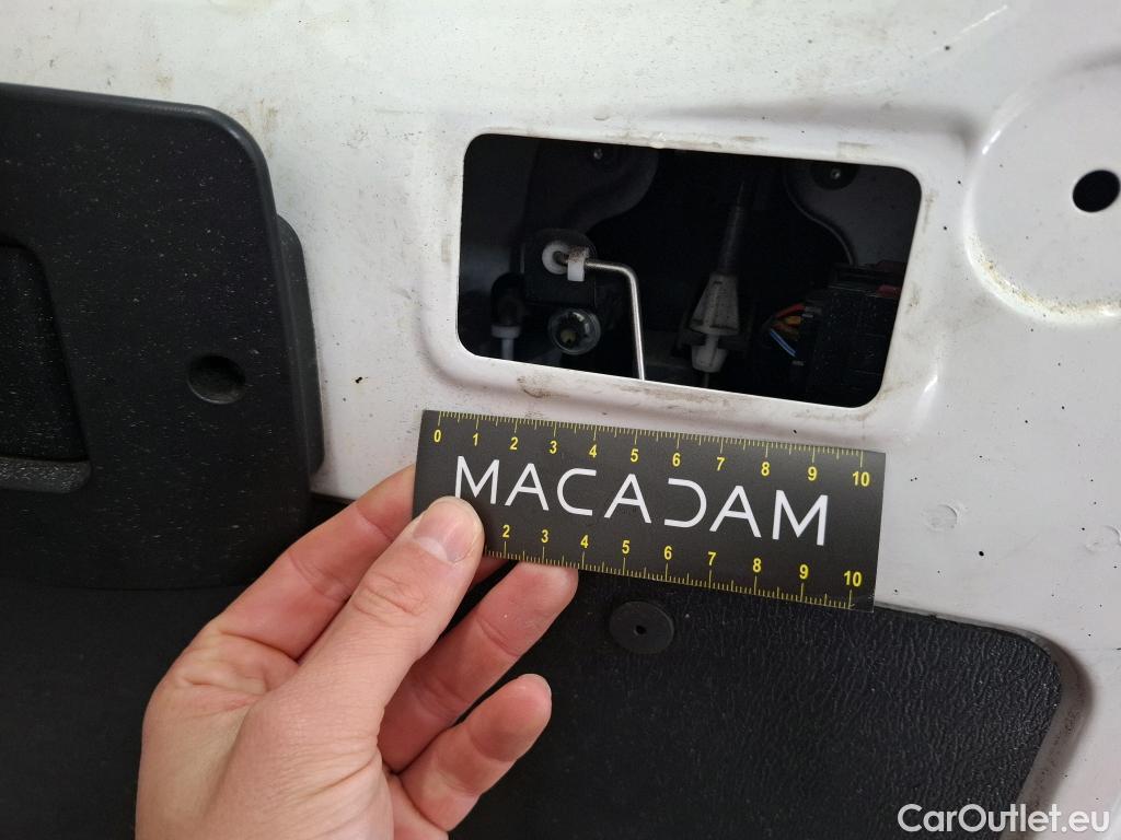  Peugeot  Boxer PEUGEOT  VU 4p Fourgon BLUEHDI 130 PREMIUM PA 333 L2H2 #54