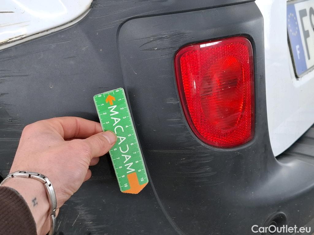  Renault  Kangoo  II Express Maxi Extra (Série Spéciale) 1.5 dCi 95CV BVM6 E6dT #12