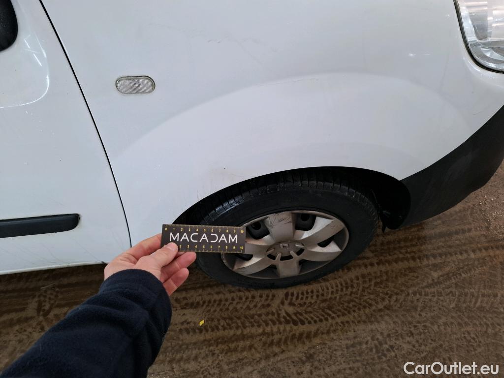  Renault  Kangoo  Express Maxi Extra (Série Spéciale) 1.5 dCi 90CV BVM5 E6 #29