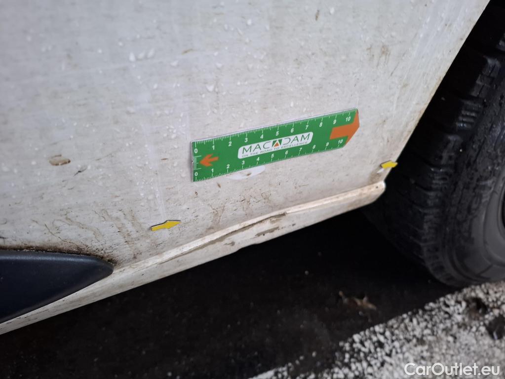  Peugeot  Expert  Fourgon Premium L2 2.0 HDi 150CV BVM6 E6dT #1