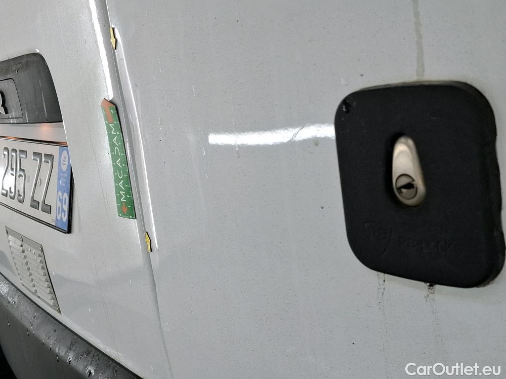  Renault  Master RENAULT  / 2019 / 4P / Fourgon tôlé FG Tr GCF F3300 L1H1 Blue dCi 135 #7