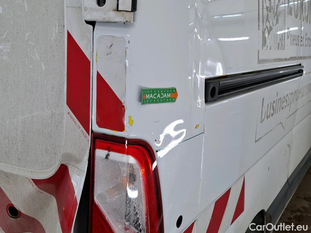  Renault  Master  III Fourgon L2H2 3 5 Grand Confort dCi 130CV BVM6 E6 #20
