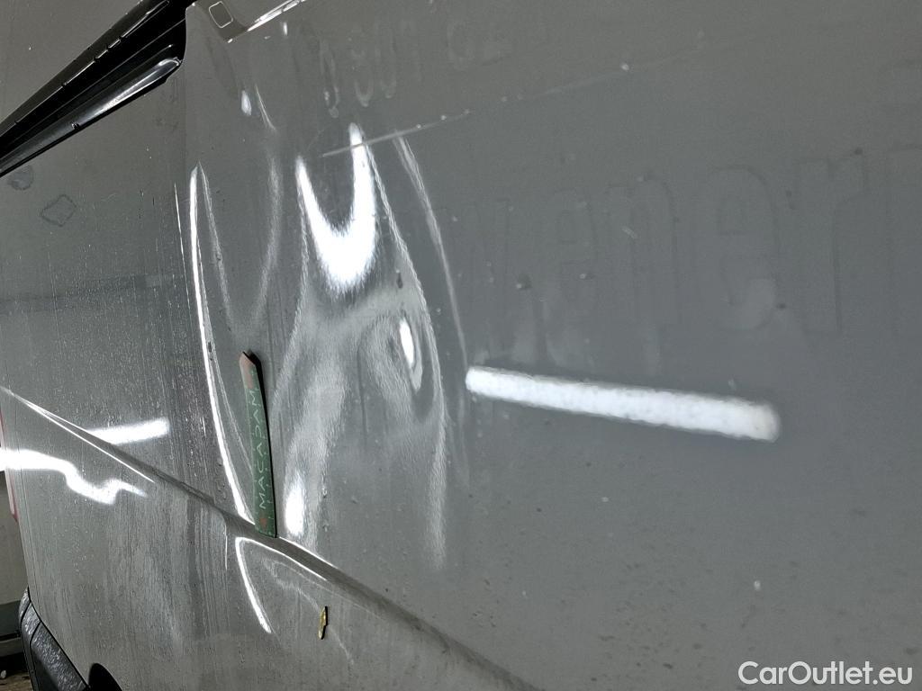  Renault  Master RENAULT  / 2019 / 4P / Fourgon tôlé FG Tr GCF F3300 L1H1 Blue dCi 135 #2