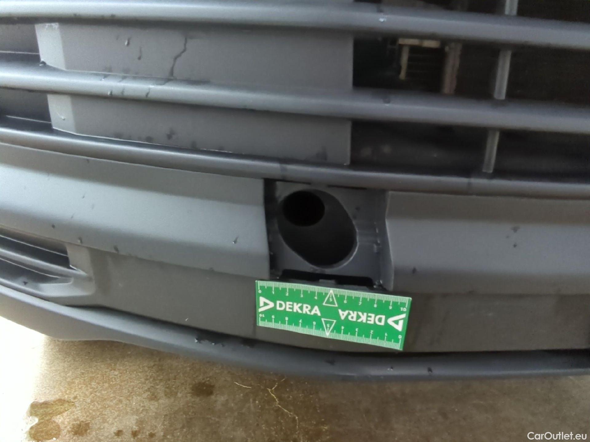  Volkswagen  Transporter T6  Fourgon 2.0 100CV BVM5 #24