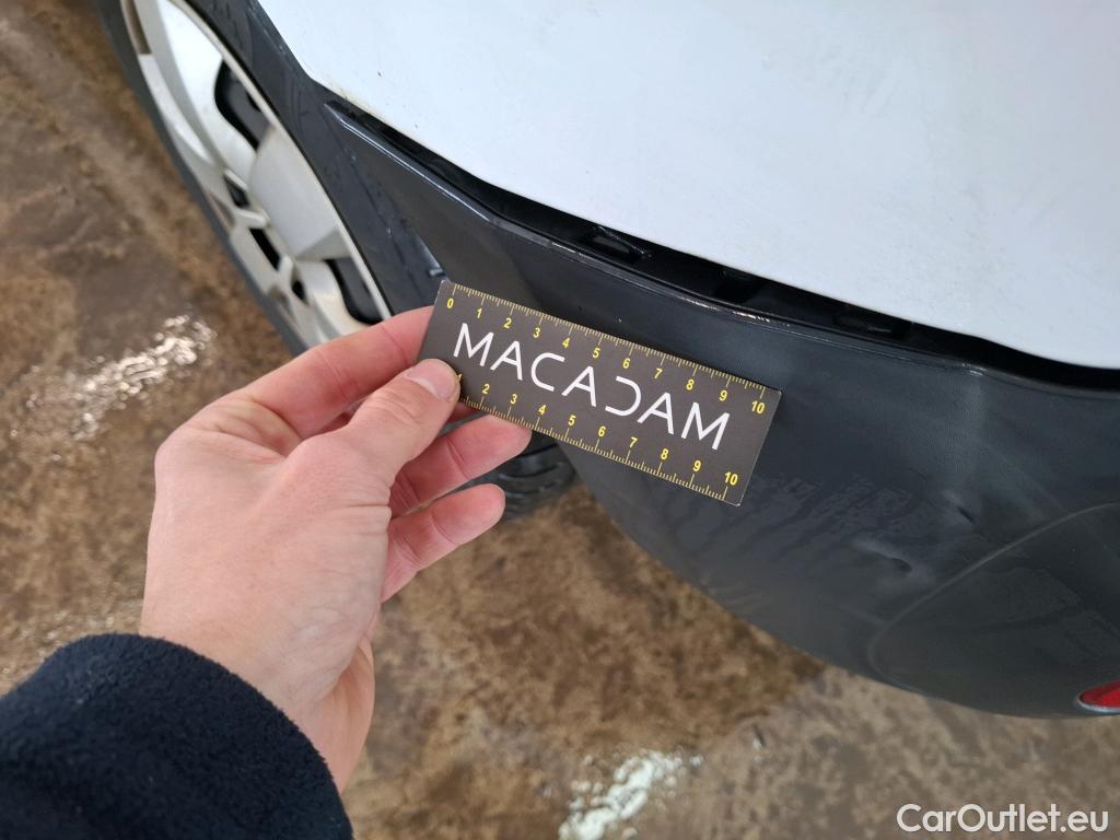  Renault  Kangoo  Express Maxi Extra (Série Spéciale) 1.5 dCi 90CV BVM5 E6 #32