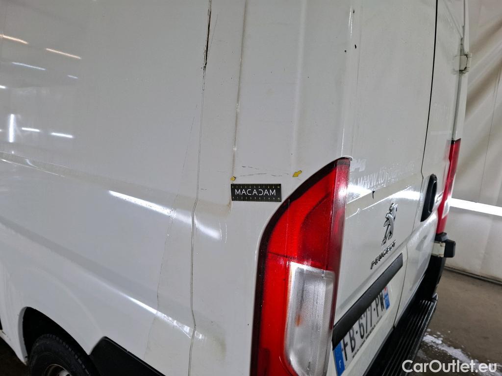  Peugeot  Boxer PEUGEOT  VU 4p Fourgon BLUEHDI 130 PREMIUM PA 333 L2H2 #17