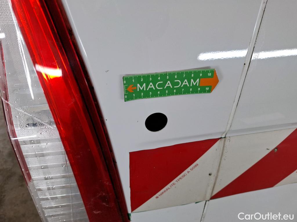  Renault  Master  III Fourgon L2H2 3 5 Grand Confort dCi 130CV BVM6 E6 #40