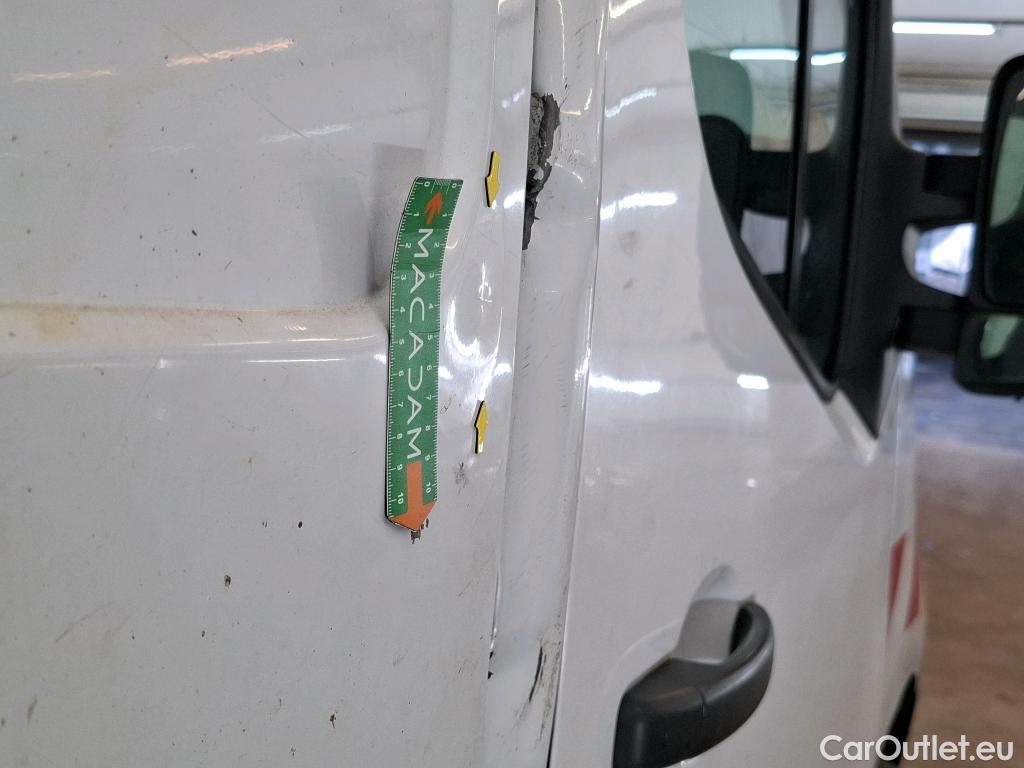  Renault  Master  III Fourgon L2H2 3 5 Grand Confort dCi 130CV BVM6 E6 #6