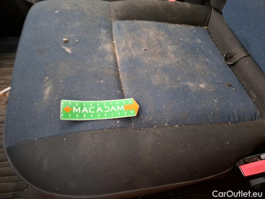  Renault  Master  III Fourgon L2H2 3 5 Grand Confort dCi 130CV BVM6 E6 #56