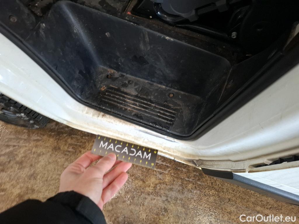  Peugeot  Boxer PEUGEOT  VU 4p Fourgon BLUEHDI 130 PREMIUM PA 333 L2H2 #26