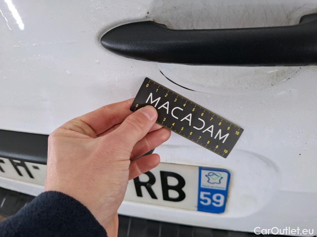  Renault  Kangoo  Express Maxi Extra (Série Spéciale) 1.5 dCi 90CV BVM5 E6 #35