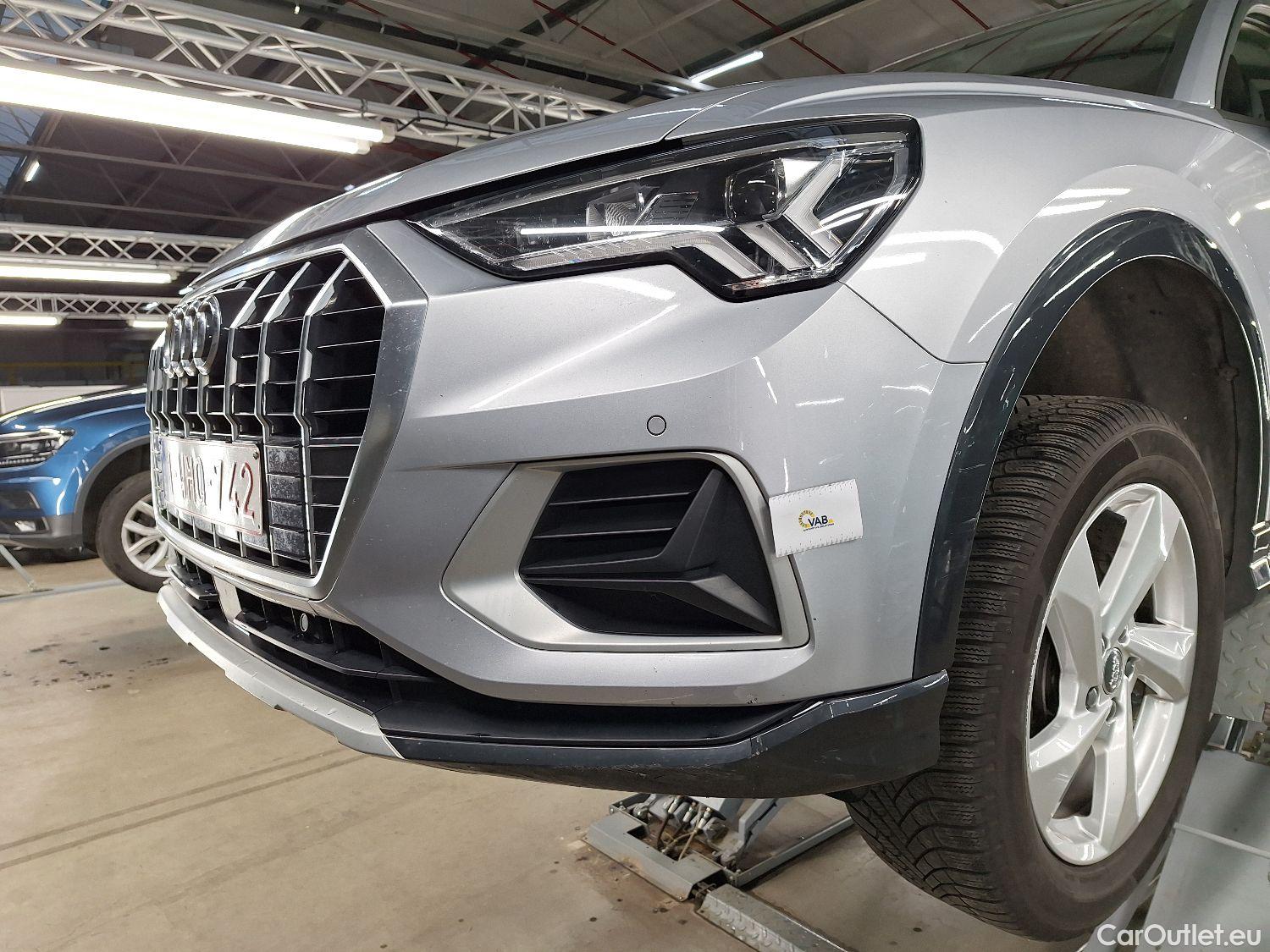  Audi  Q3 Audi,  '18, Audi  35 TFSI S tronic Advanced 5d #7