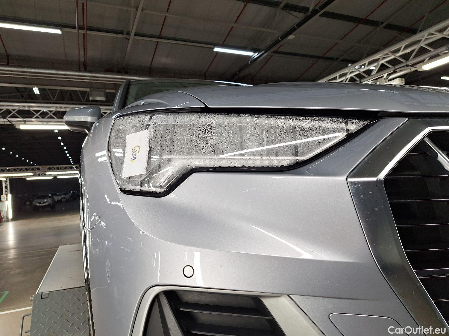  Audi  Q3 Audi,  '18, Audi  35 TFSI S tronic Advanced 5d #8