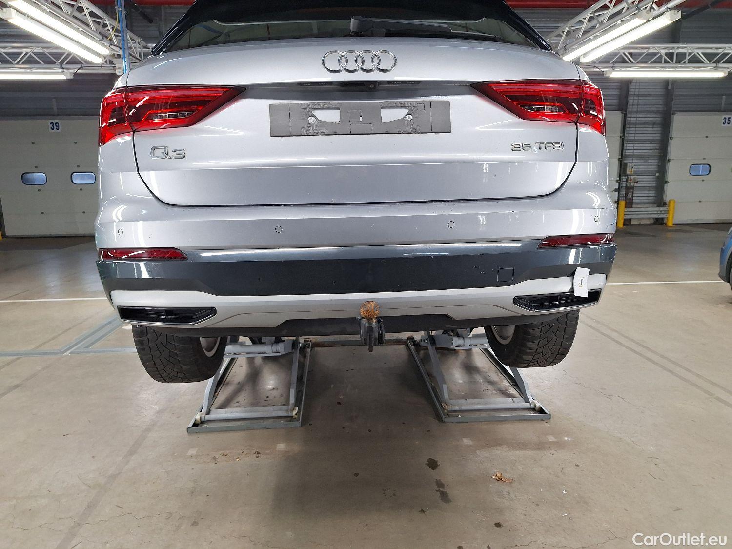  Audi  Q3 Audi,  '18, Audi  35 TFSI S tronic Advanced 5d #25