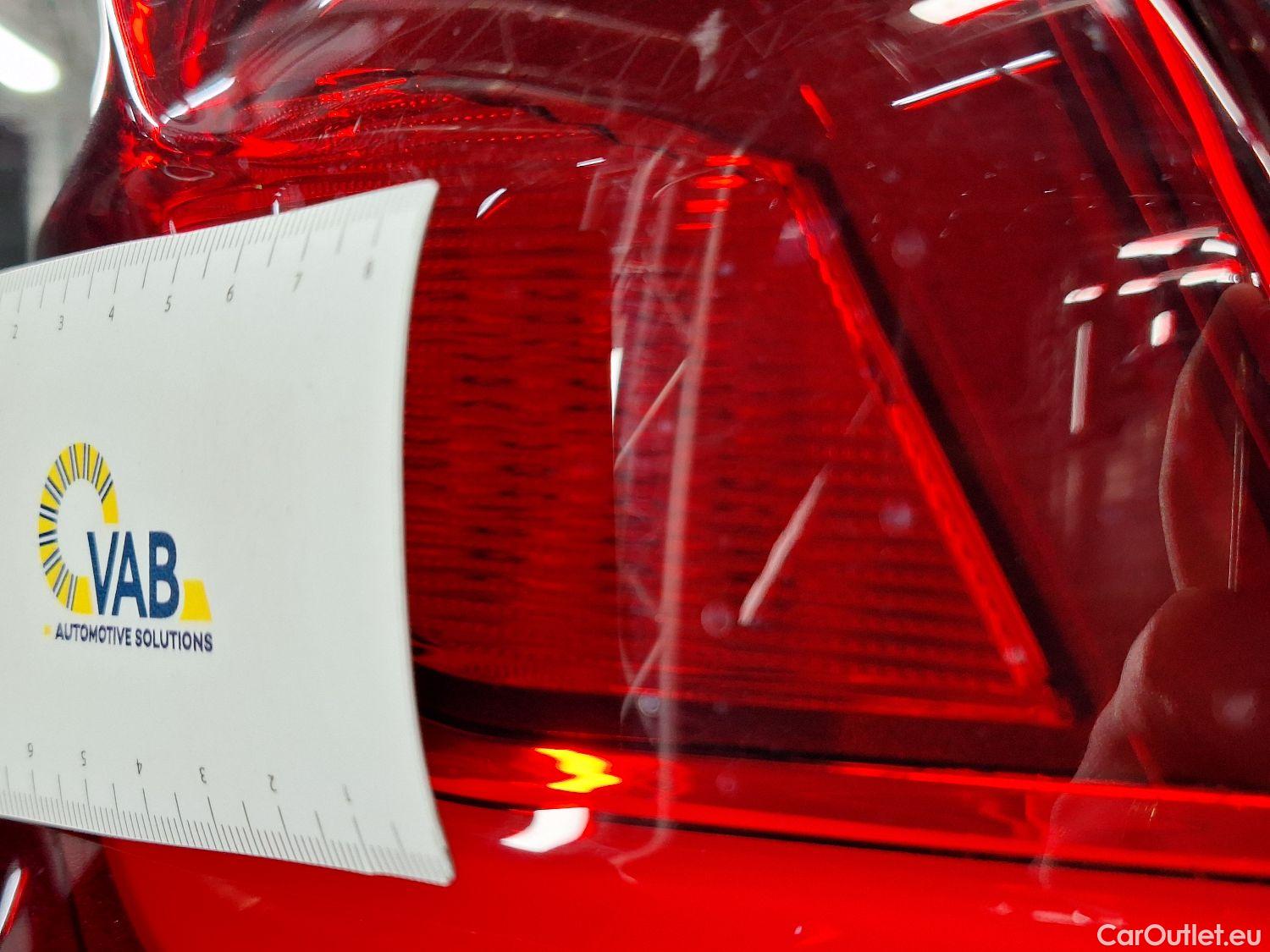  Bmw  Serie 1 BMW, 1-serie '19, BMW 1 Reeks Hatch 118i (100 kW) 5d #35