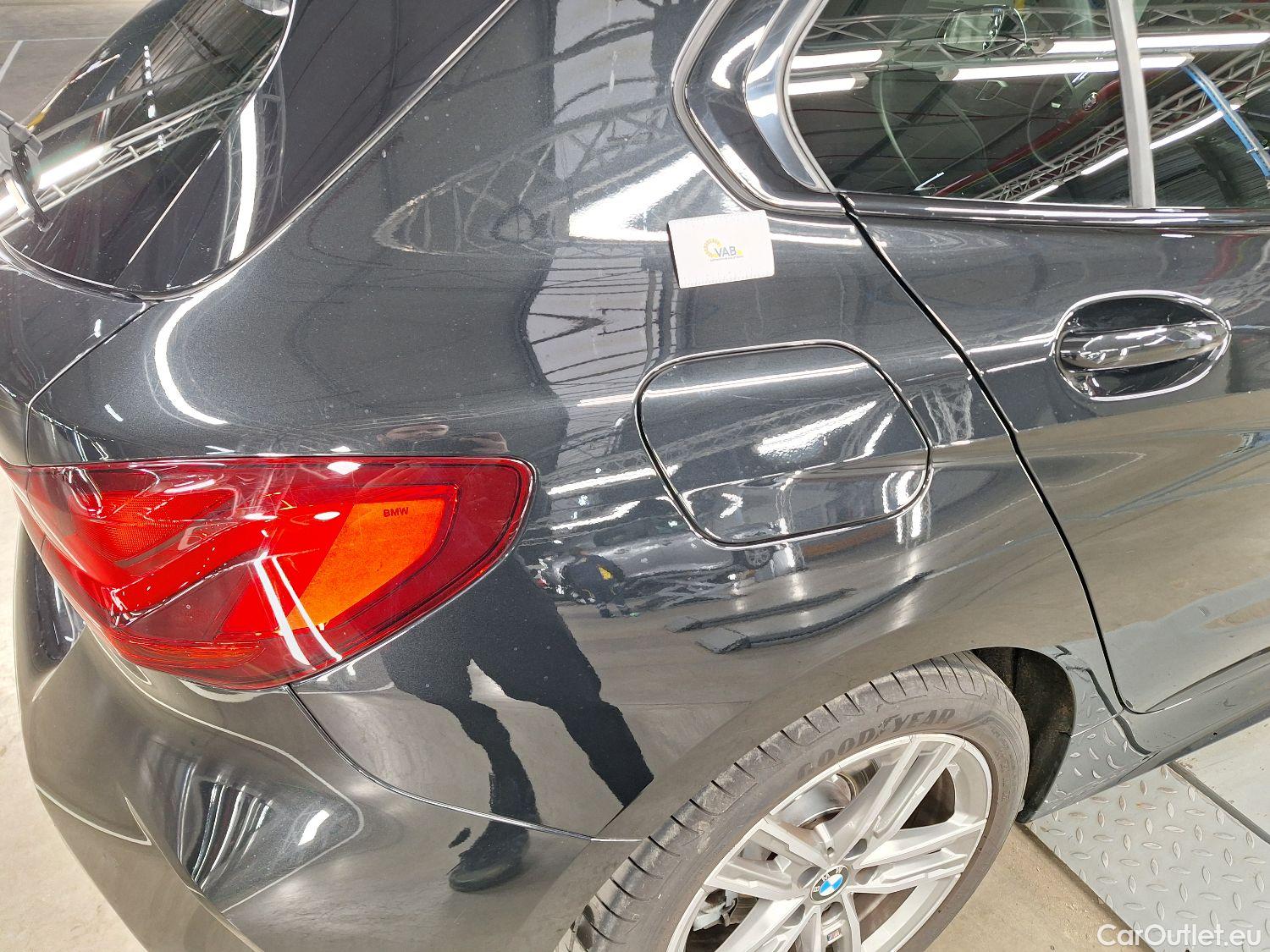  Bmw  Serie 1 BMW, 1-serie '19, BMW 1 Reeks Hatch 118i (100 kW) 5d #40