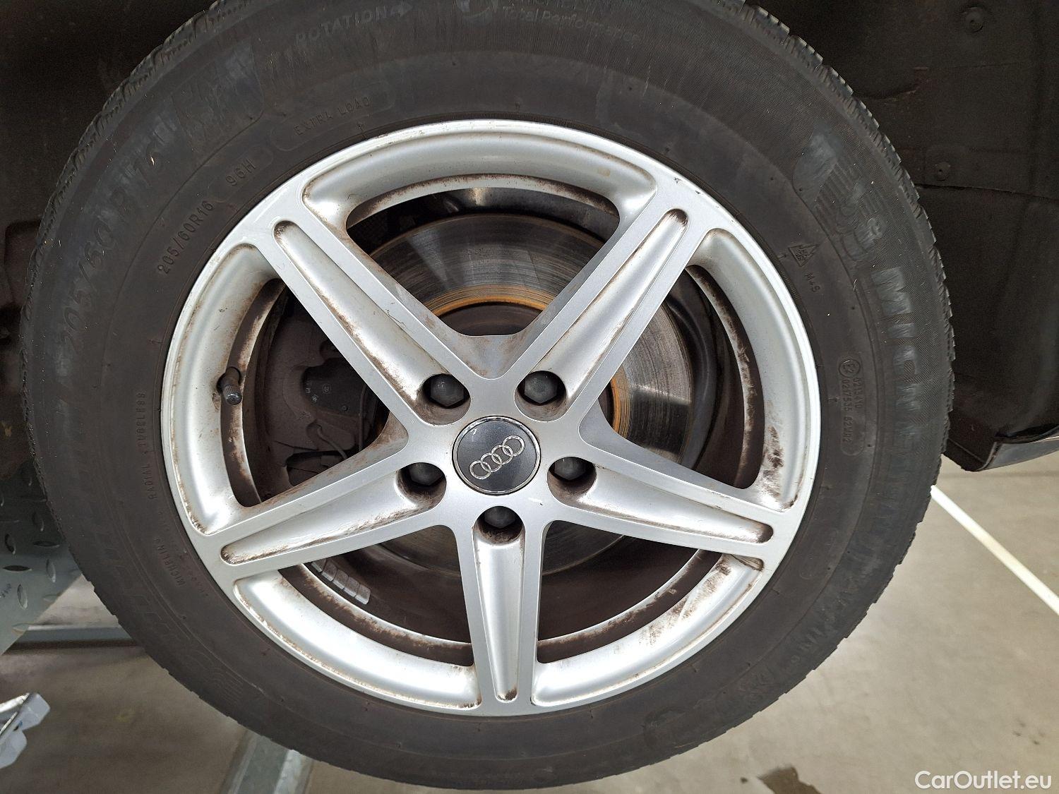  Audi  A4 Audi,  Berline FL'19, Audi  2.0 30 TDi 100kW S tronic Business Ed 4d #12