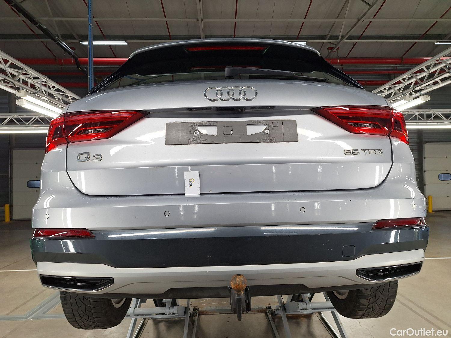  Audi  Q3 Audi,  '18, Audi  35 TFSI S tronic Advanced 5d #33