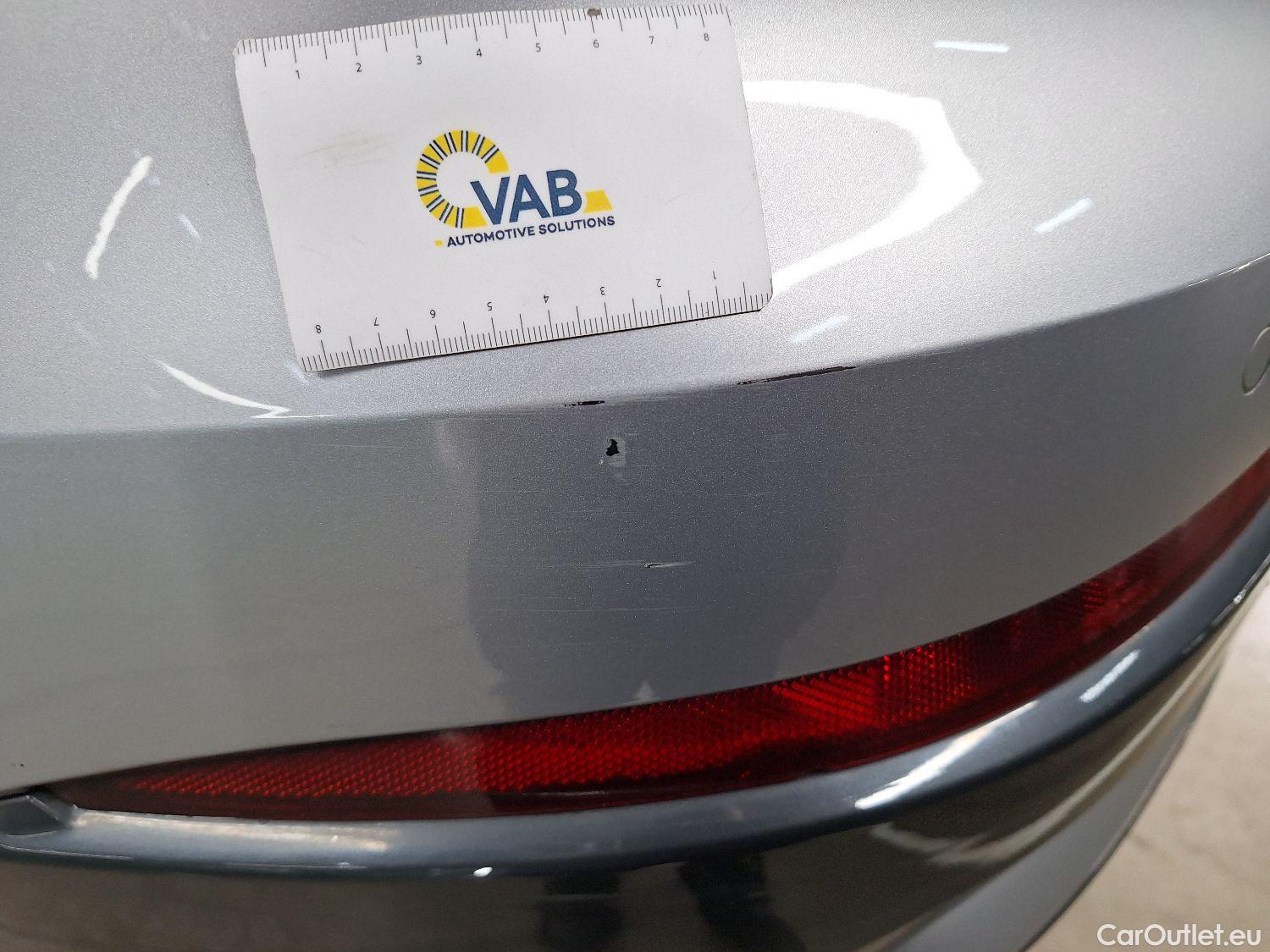  Audi  Q3 Audi,  '18, Audi  35 TFSI S tronic Advanced 5d #36