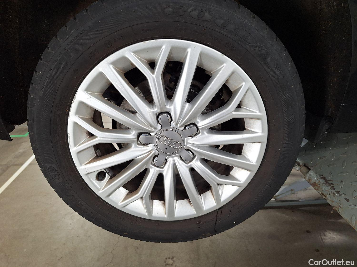  Audi  A3 Audi,  Sportback FL'16, Audi  Sportback 1.6 TDi 85kW S tronic Business E #15