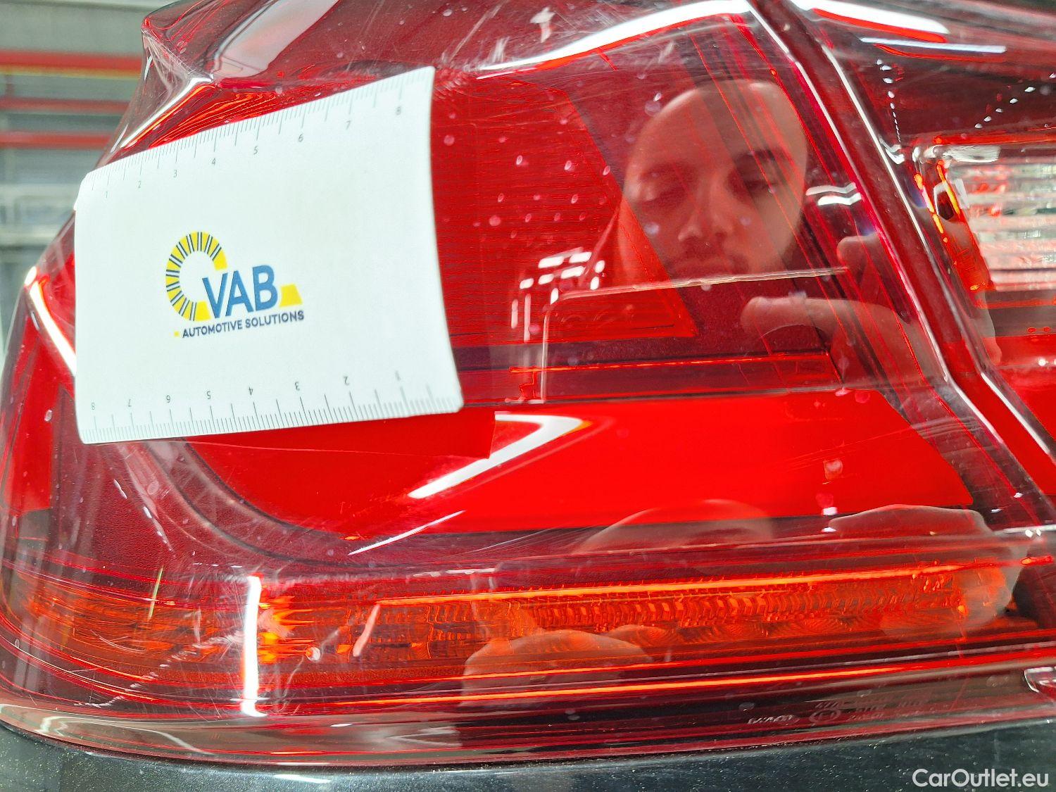  Bmw  Serie 1 BMW, 1-serie '19, BMW 1 Reeks Hatch 118i (100 kW) 5d #34