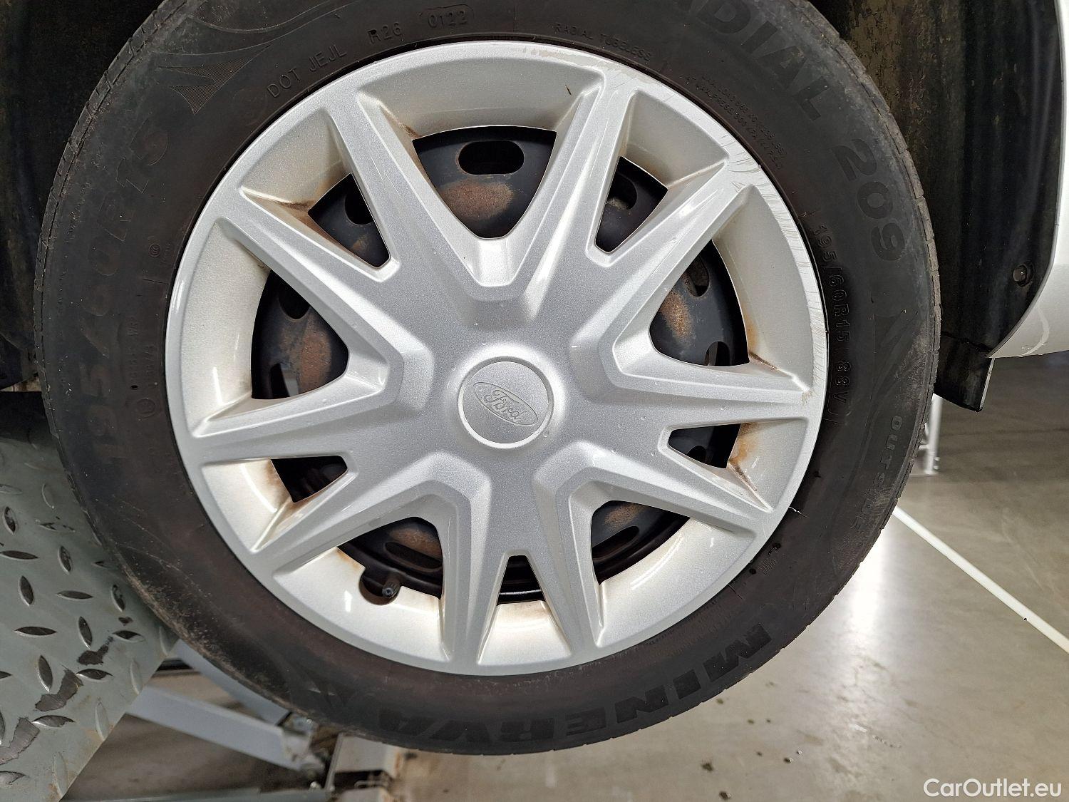  Ford  Fiesta Ford,  '17, Ford  1.1i 52kW Business Class 5d #1