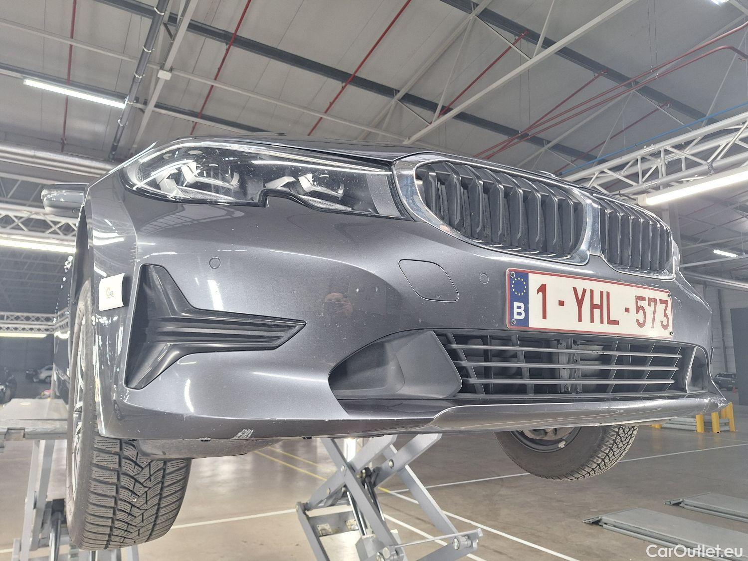  Bmw  Serie 3 BMW, 3-serie '18, BMW 3 Reeks Berline 318d (100 kW) 4d #13