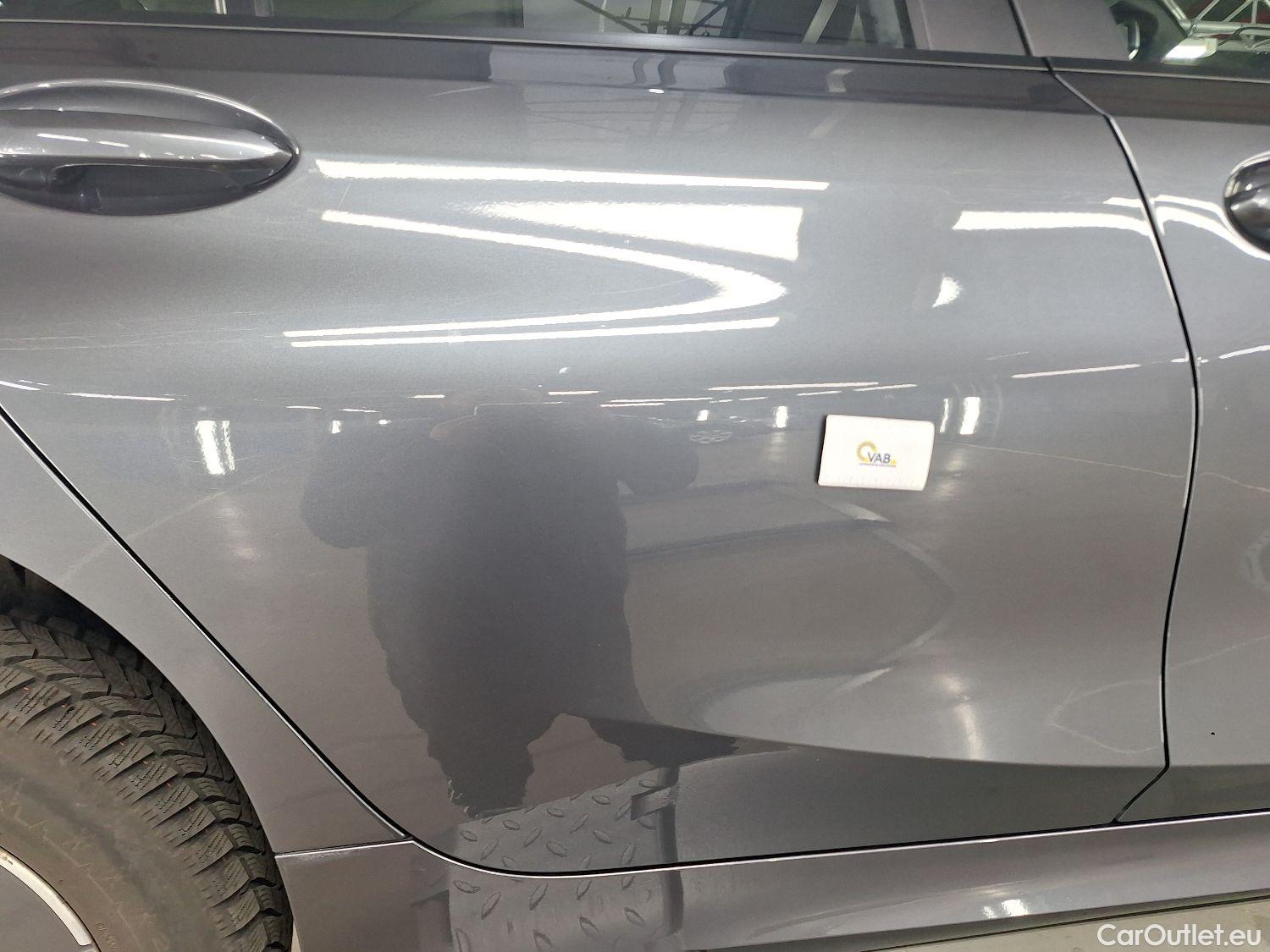  Bmw  Serie 3 BMW, 3-serie '18, BMW 3 Reeks Berline 318d (100 kW) 4d #24