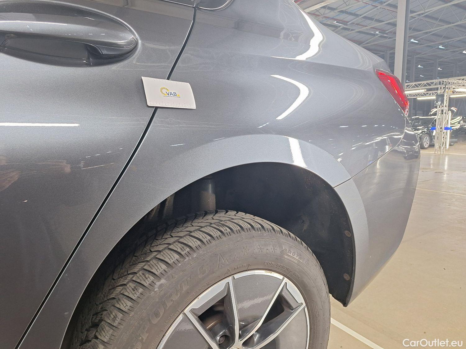  Bmw  Serie 3 BMW, 3-serie '18, BMW 3 Reeks Berline 318d (100 kW) 4d #33