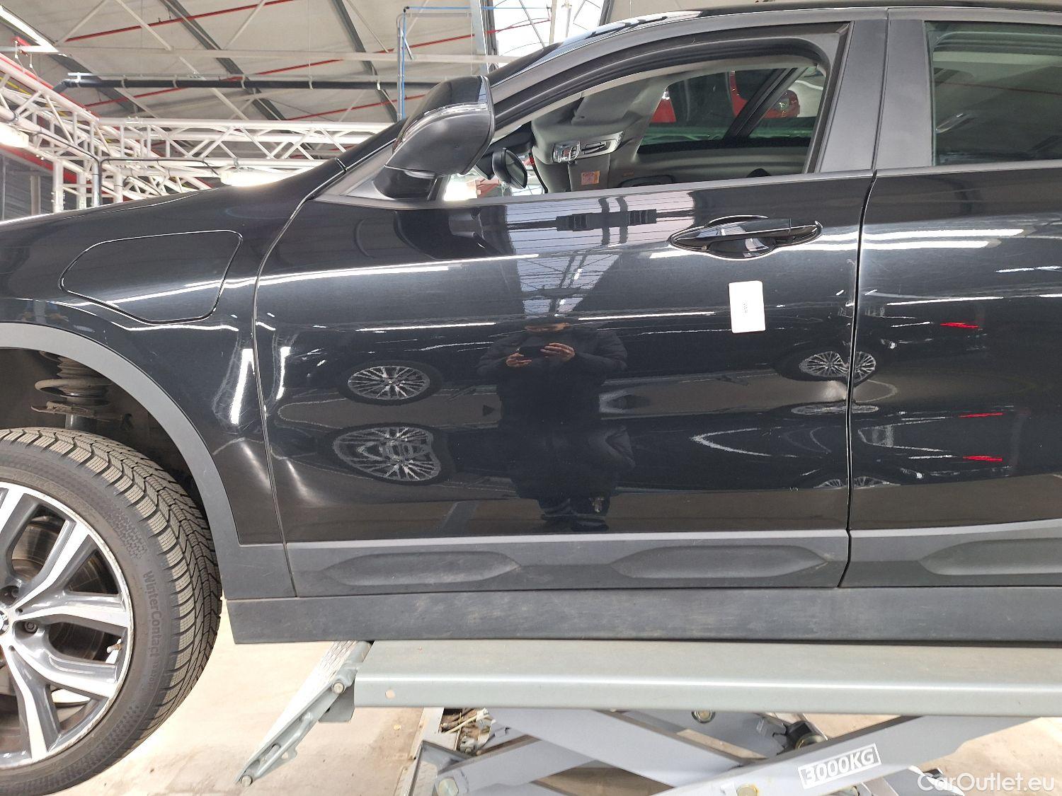  Bmw  X2 BMW,  '17, BMW  xDrive25e 162kW 5d #40