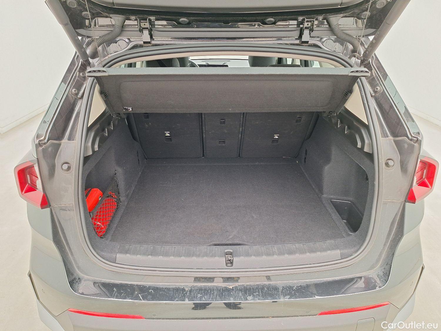  Bmw  X1 BMW,  '22, BMW  sDrive18d (110 kW) 5d #1