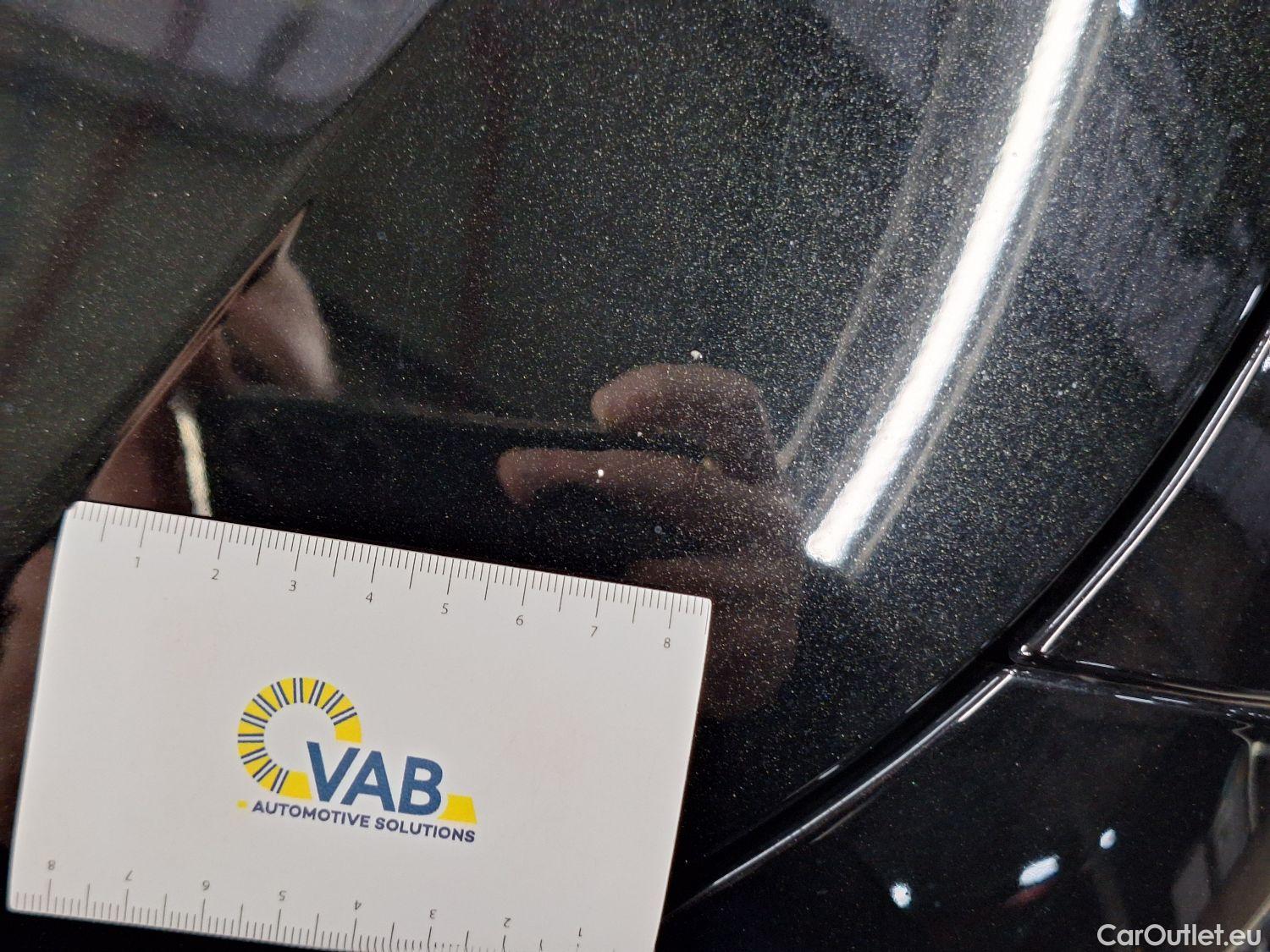  Mercedes  A-Klasse Mercedes, A-Class Berline '18, Mercedes-Benz  Limousine A 180 d DCT Busin #53