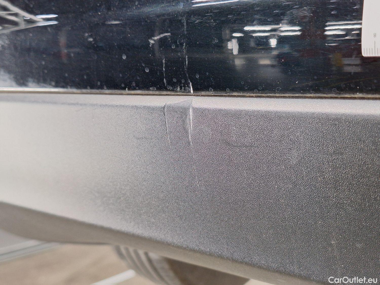  Mercedes  A-Klasse Mercedes, A-Class Berline '18, Mercedes-Benz  Limousine A 180 d DCT Busin #29