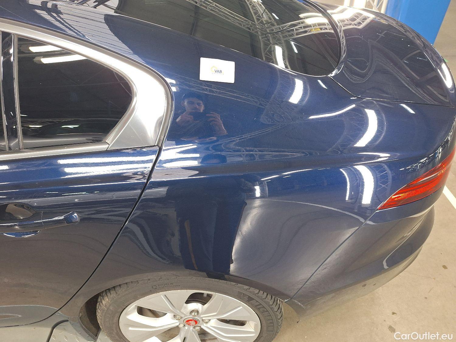  Jaguar  XE Jaguar,  FL'19, Jaguar  D180 Aut. S 4d #36