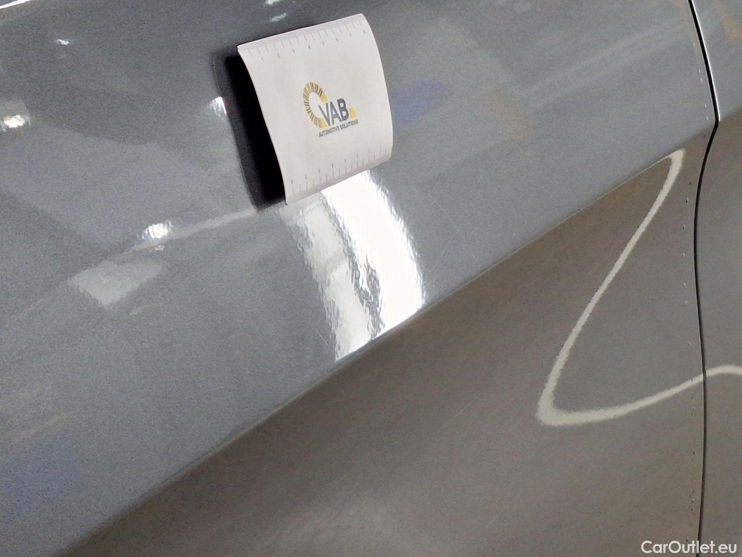  Mercedes  V-Klasse Mercedes, V-Class FL'19, Mercedes-Benz  V 220 d L2 9G-TRONIC Avantg #45