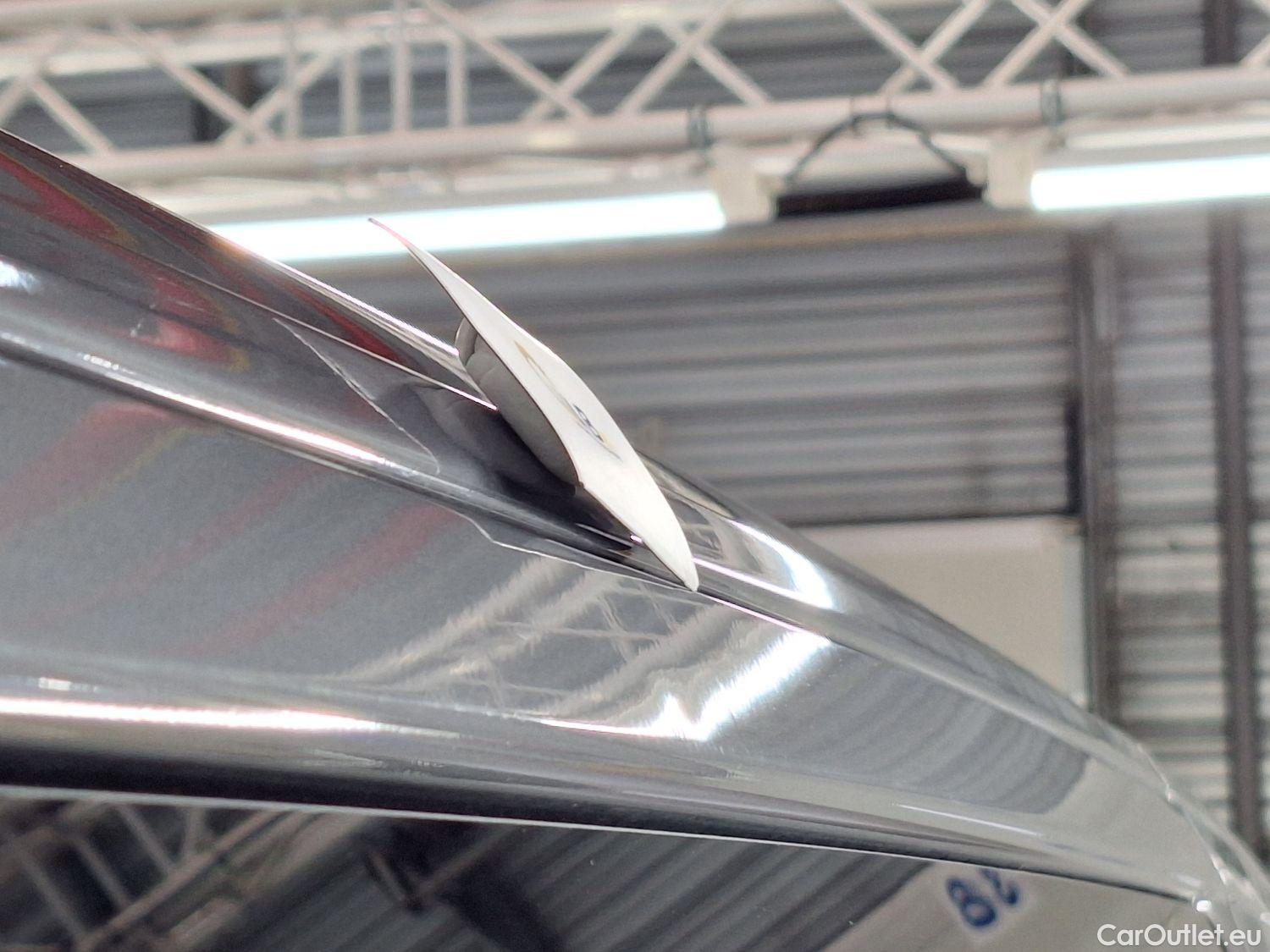  Mercedes  V-Klasse Mercedes, V-Class FL'19, Mercedes-Benz  V 220 d L2 9G-TRONIC Avantg #48