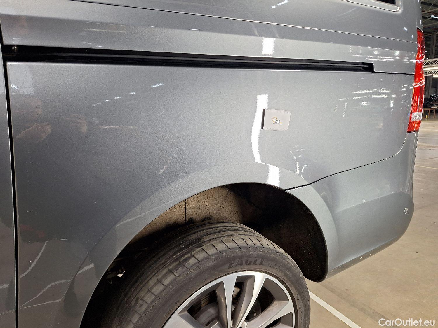  Mercedes  V-Klasse Mercedes, V-Class FL'19, Mercedes-Benz  V 220 d L2 9G-TRONIC Avantg #26