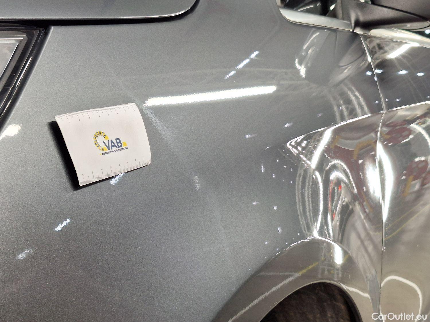  Mercedes  V-Klasse Mercedes, V-Class FL'19, Mercedes-Benz  V 220 d L2 9G-TRONIC Avantg #36